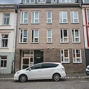 nice-modern-apartment-in-central-bergen.hotelsinbergen.net/